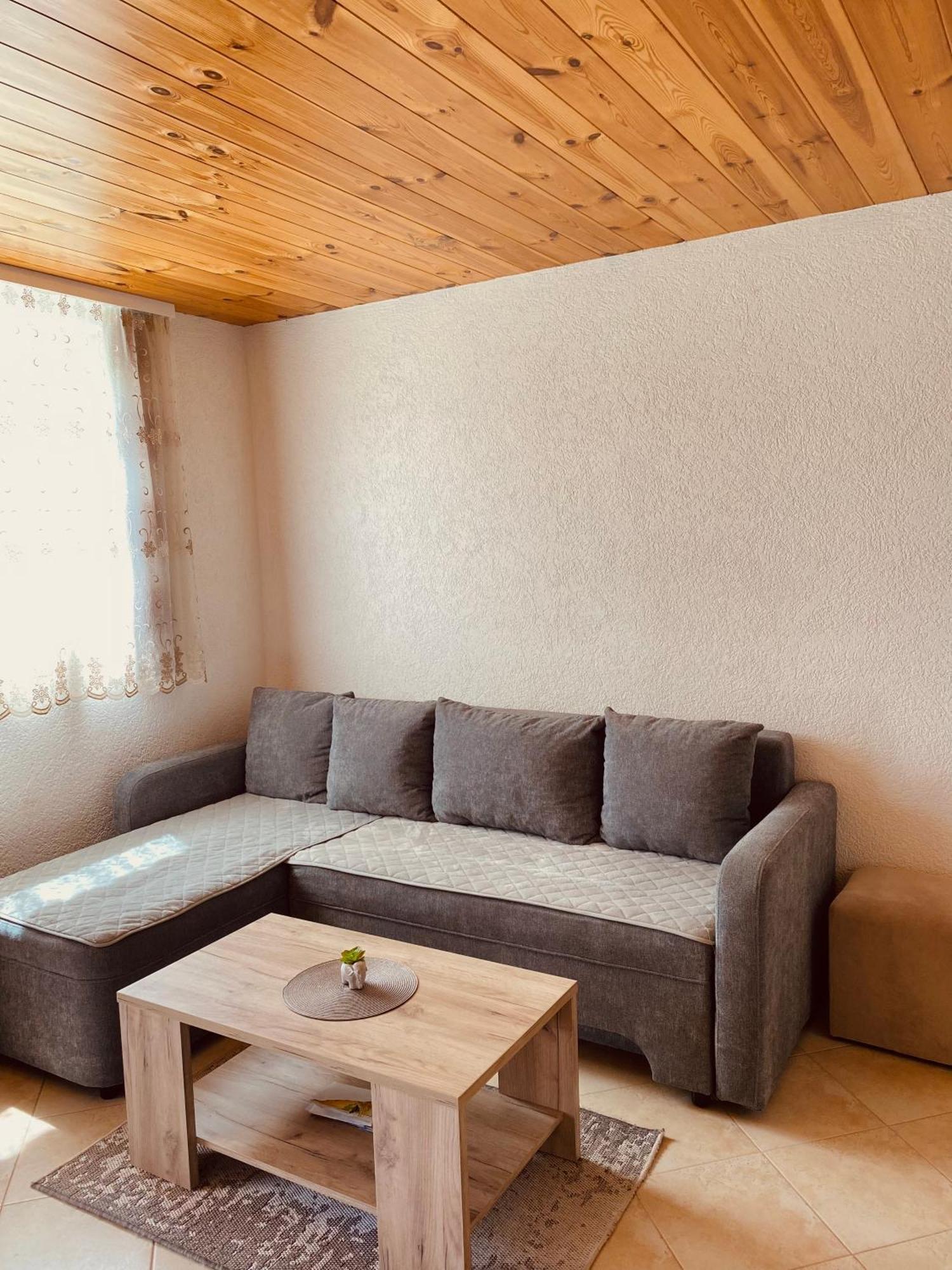 Holiday Home Apartman Aco ชาเบลียค ภายนอก รูปภาพ